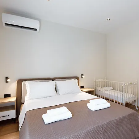 Apartament Lumora Living Modern Free Parking