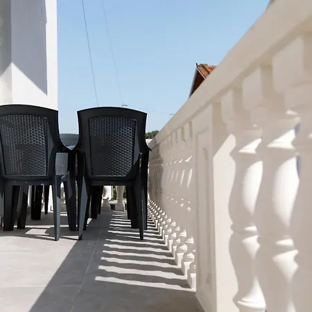 Lumora Living Modern Free Parking Appartement