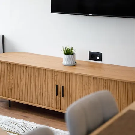 Lumora Living Modern Free Parking Appartement